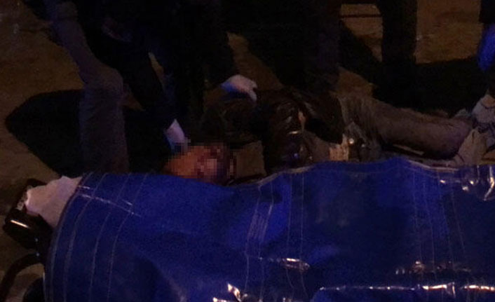 'Alkolleri sen al' kavgası kanlı bitti!