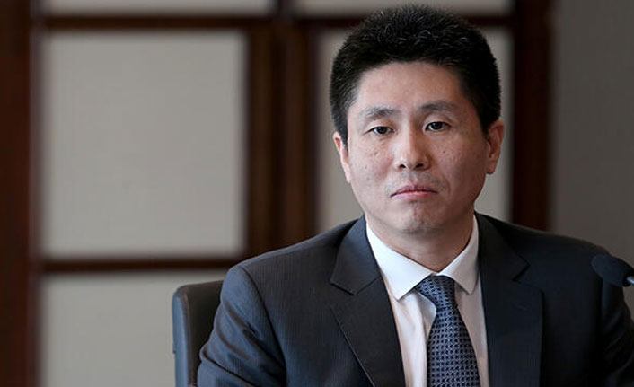 Çin'de aşı denemeleri başladı