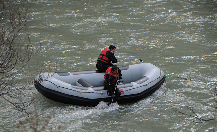 Tunceli'de kayıp uzman çavuş ve Gülistan'dan bugün de iz yok