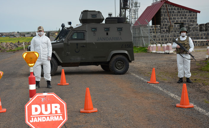 Bir mahalle ve bir bina karantinaya alındı