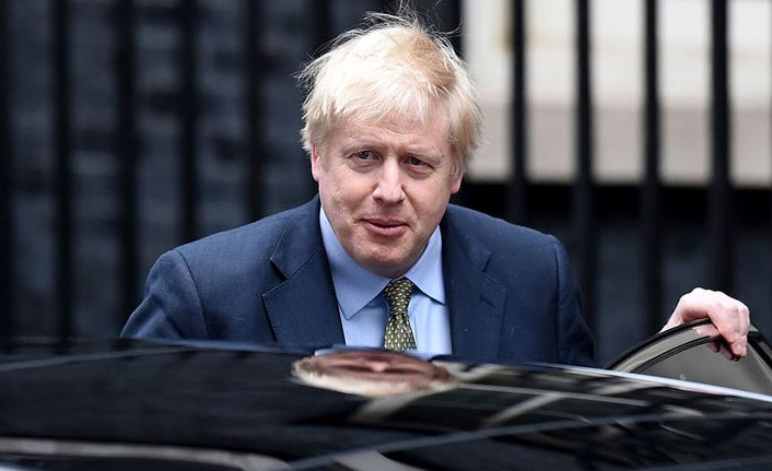 Boris Johnson hastaneye kaldırıldı