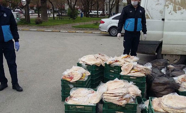 Açıkta satılan 7 bin ekmeğe el koyuldu!