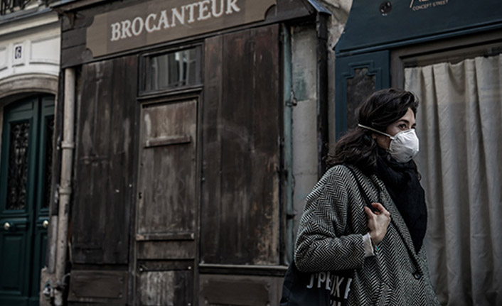 Fransa'da sokağa çıkma yasağı süresiz uzatıldı