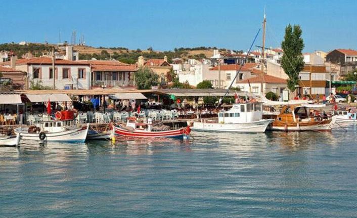 Turistik ilçelere haftasonu yasağı