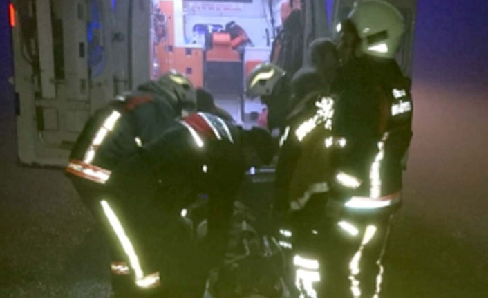 Ünye’de sis nedeniyle taksi devrildi: Üç kişi yaralandı