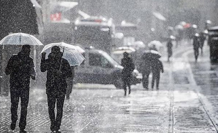 Meteorolojiden sağanak uyarısı! Orta ve Doğu Karadeniz...