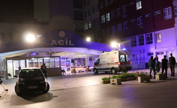 Koronavirüs şüphesiyle hastanede yatan kadın pencereden kaçtı