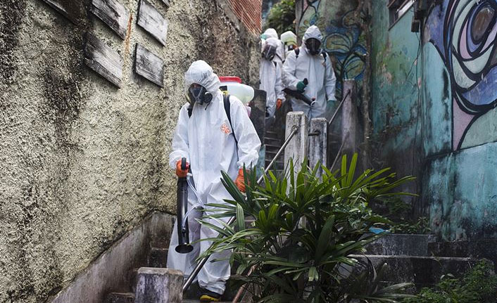 Dünya genelinde Kovid-19 vakası sayısı 2,5 milyonu aştı