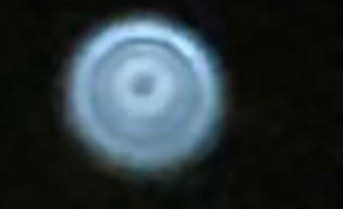 Gökyüzünde merak uyandıran görüntü