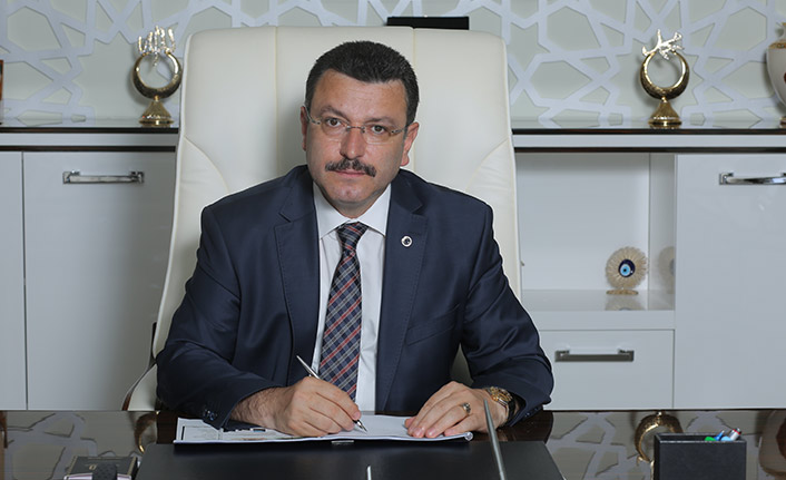 Ahmet Metin Genç'ten 23 Nisan mesajı