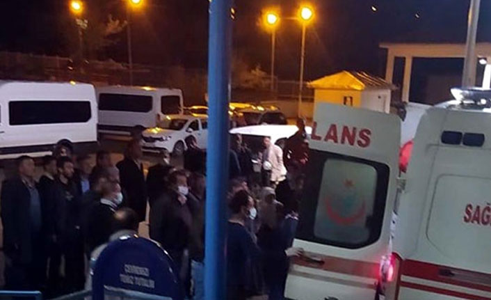 İşçileri taşıyan traktör devrildi: 2 ölü, 18 yaralı