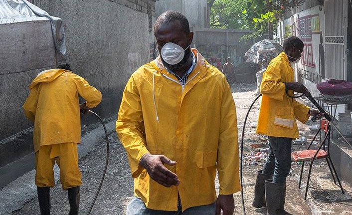 Kovid-19 salgını göçmenlerin dramını büyüttü