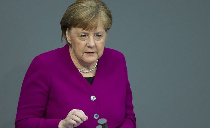 Merkel: Almanya'nın AB dönem başkanlığı planladığımızdan farklı geçecek