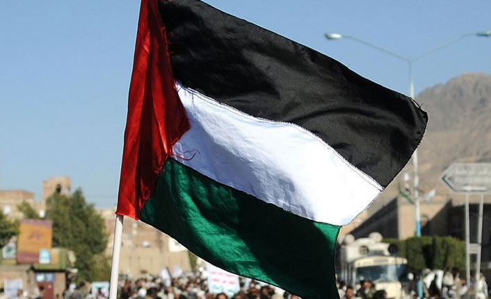 Yemen'in güneyindeki 5 il Güney Geçiş Konseyinin özerklik ilanını reddetti.