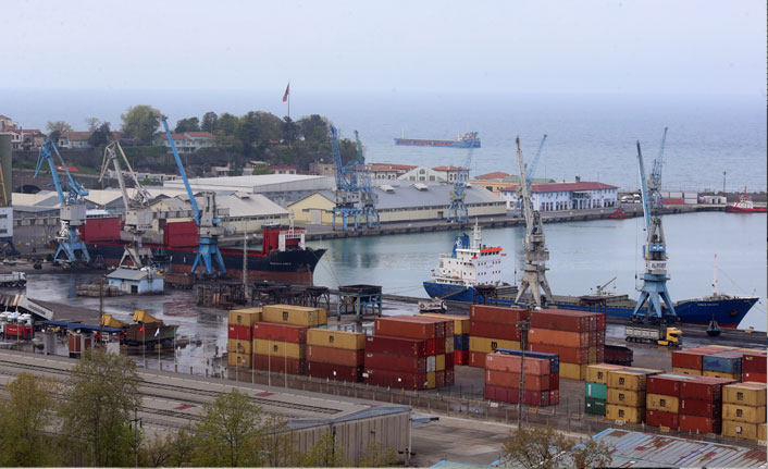 Trabzon Limanı "Fatih" sondaj gemisini bekliyor