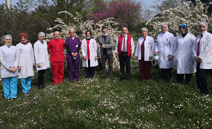 Her gün Trabzon'da koronavirüsle birebir mücadele ediyorlar! İşte o kahramanlar