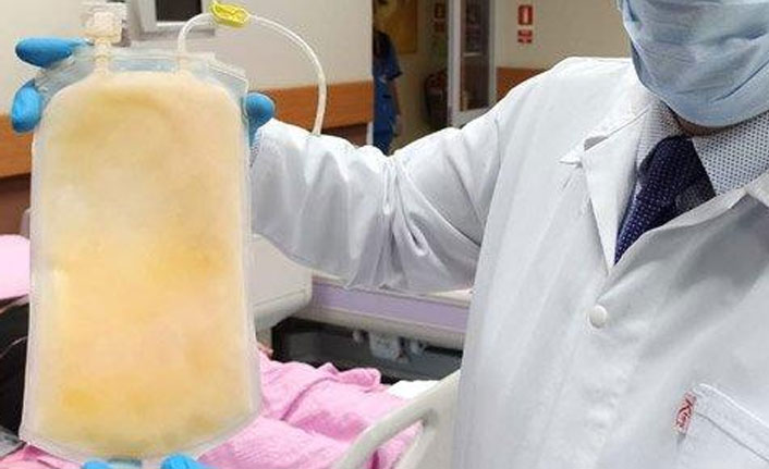 Trabzon’da koronavirüs hastasına Plazma tedavisi uygulandı