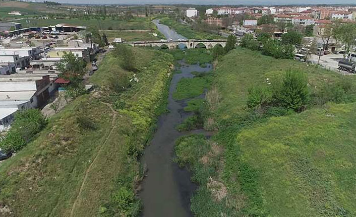 Lüleburgaz Deresi koronavirüs sayesinde temizlendi