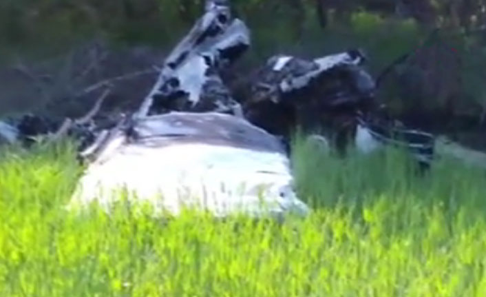 Eğitim uçağı düştü: 2 ölü