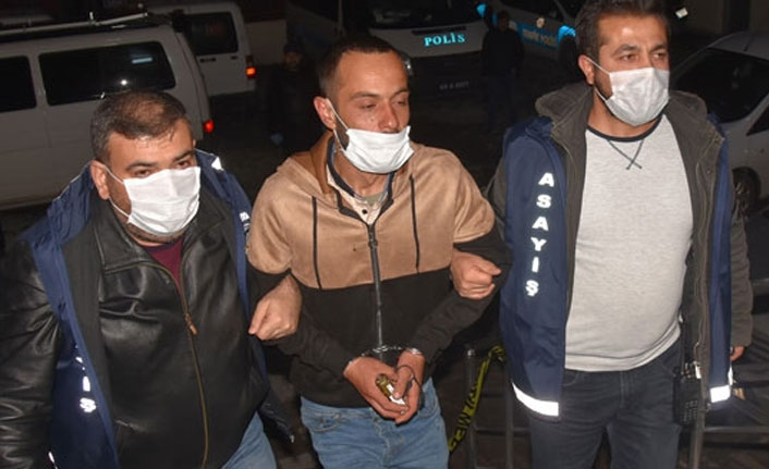 Çaldığı altınları başkalarına dağıttı!