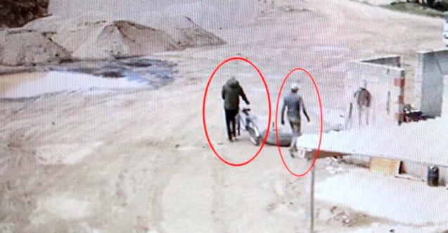 Böyle baba olmaz olsun! Oğlunun kafasına sıktı...