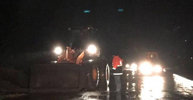 Sera Gölü yakınında heyelan