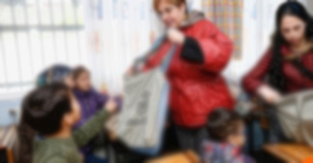 Köy öğrencisi kitap istedi, devlet ayağına götürdü