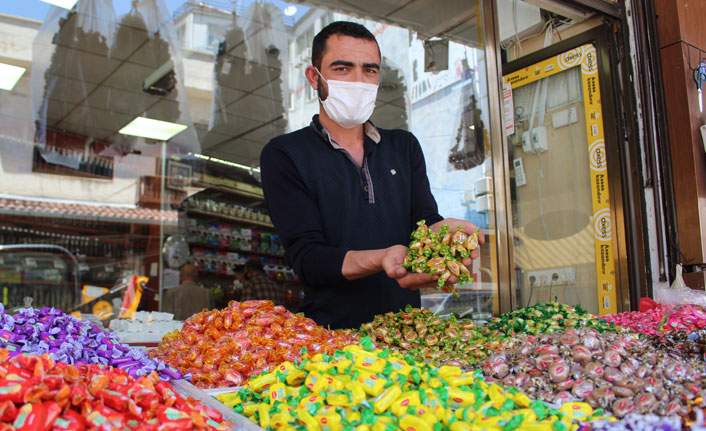 Virüs çıktı bayram şekerleri tezgahta kaldı