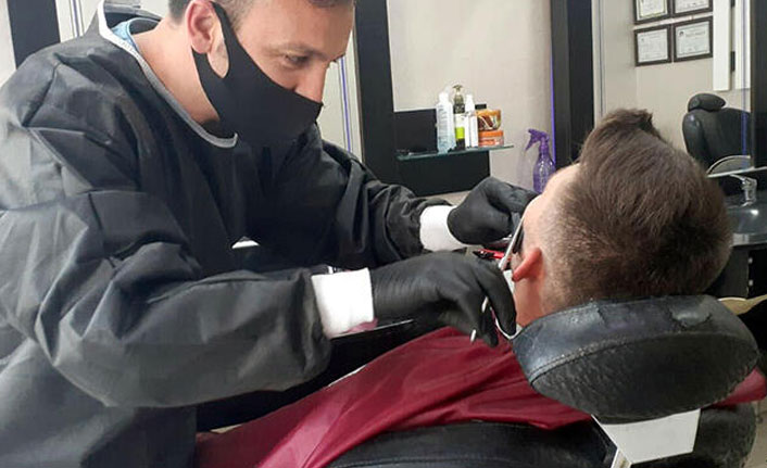 26 berberin Covid-19 testi pozitif çıktı!