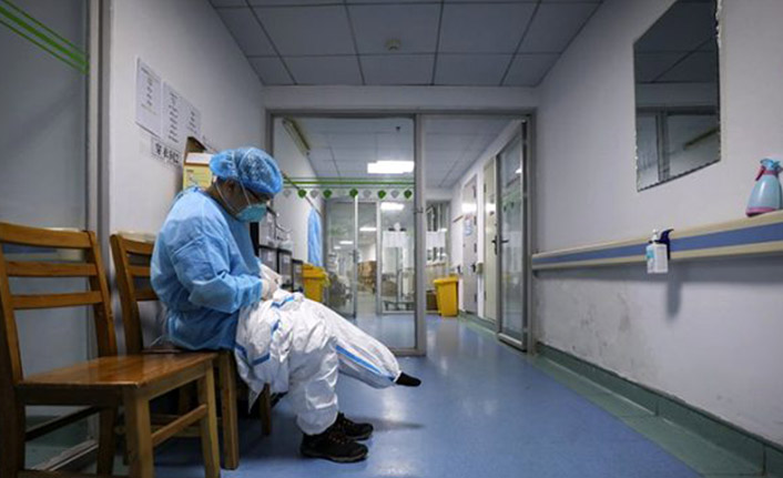 Çinli doktordan tarihi itiraf! Koronavirüsün neden yayıldığı ortaya çıktı