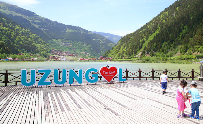 Uzungöl ve Demirkapı Yaylası Kovid-19 Tedbirleriyle Tarihinin En Sessiz Günlerinde