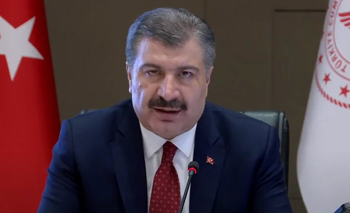 Bakan Koca'dan bayram ve kontrollü sosyal hayat uyarısı