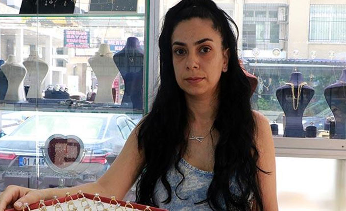 'Nişanlıma alyans alacağım’ deyip 30 bin liralık yüzük çaldı!