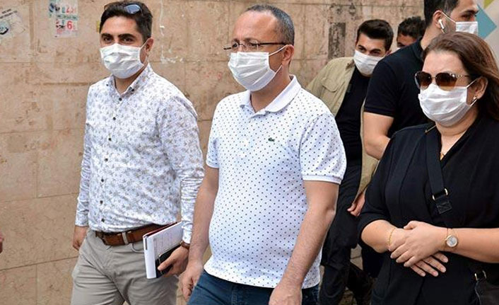 Siirt Valisi dışarıda gezenleri tek tek uyardı!