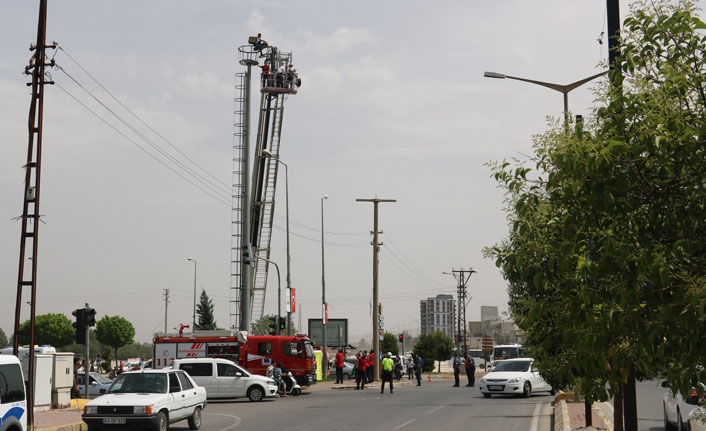 İntihar teşebbüsünü film gibi izlediler