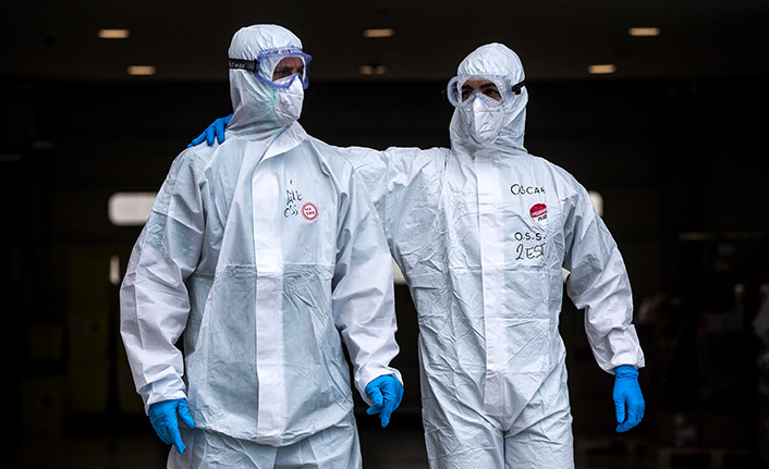 İtalya'da son 24 saatte korona virüsten 50 ölüm