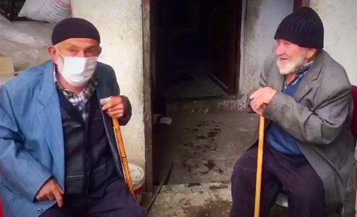 Trabzon'da dedeler böyle kavuştu