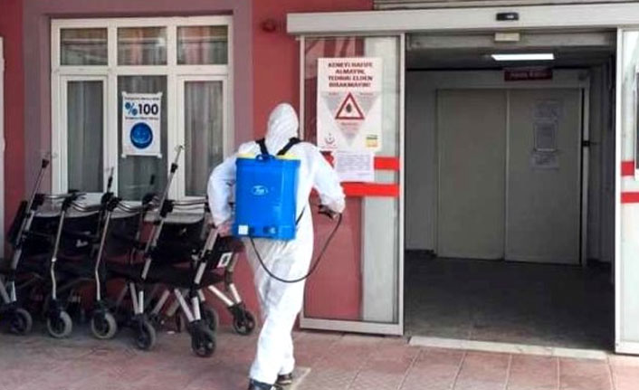 Doktor ve hemşireler koronavirüse yakalandı hastane kapatıldı!