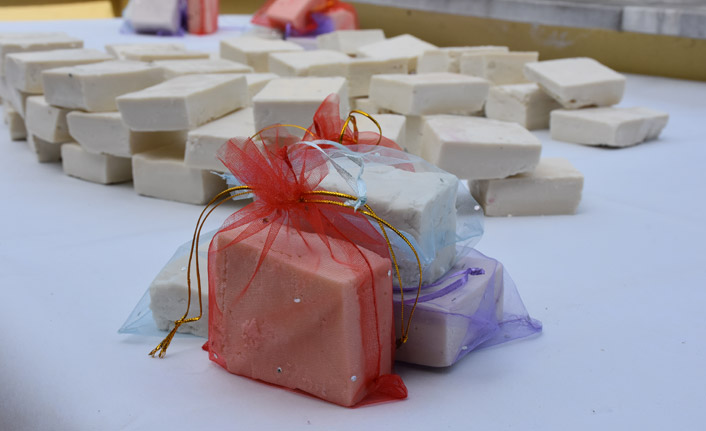 Trabzon'da ihtiyaç sahipleri için el sabunu üretip ücretsiz dağıtacaklar