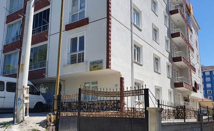 6 katlı bina, karantinaya alındı