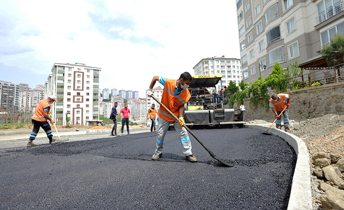 Trabzon'da o mahallenin yol sorunu çözüldü
