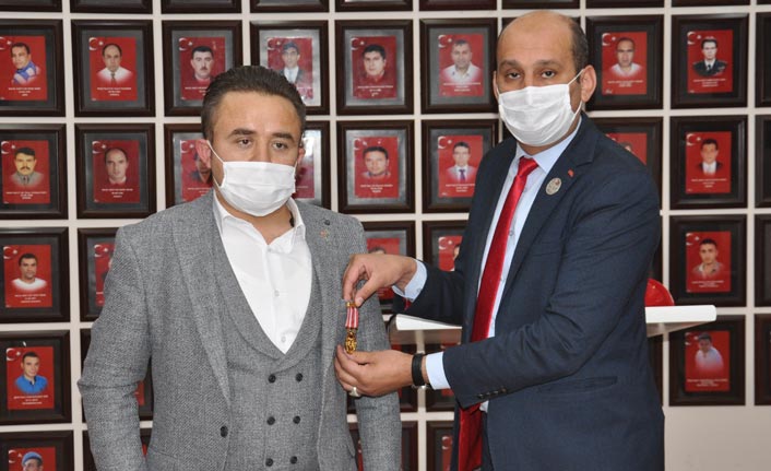 10 yıllık mücadeleden sonra gazi oldu