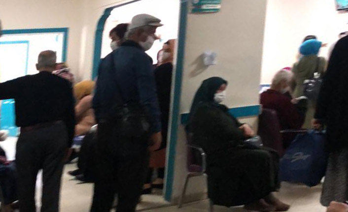 Of Devlet Hastanesi’nde randevusuz hasta sıkıntısı! Yığılma dikkat çekti