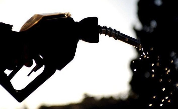 Akaryakıta çifte zam