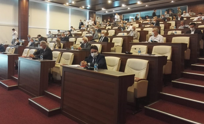Trabzon Büyükşehir Belediye Meclisinde koronavirüs tedbirleri