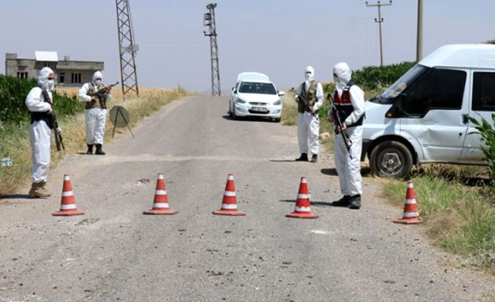 Nişan töreninde 5 kişi koronavirüse yakalandı, köy karantinya alındı