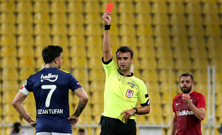 Trabzonspor'un rakibi Fenerbahçe'de şok! Kupa maçında yok