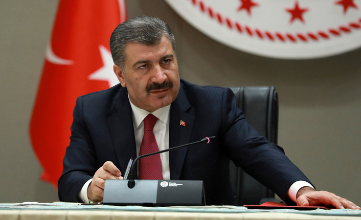 Bakan Koca: “Vaka artışı görülen illerde yoğun bakım yükü yükseliyor”