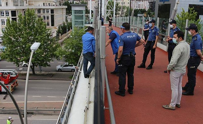 Kocaeli'de üst geçitte intihar girişimi!