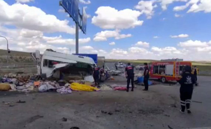 Katliam gibi kaza: 6 ölü